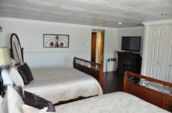 Hotel Motel Grande Vallee מראה חיצוני תמונה