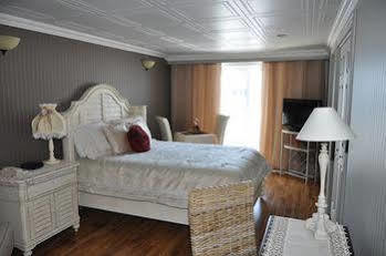Hotel Motel Grande Vallee מראה חיצוני תמונה